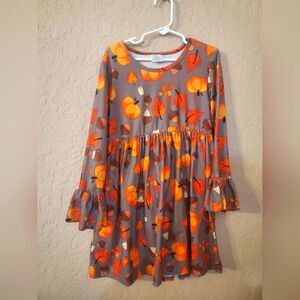 LIKE NEW Boutique purchased dress Pumpkin, Fall Print dress size 7/8
